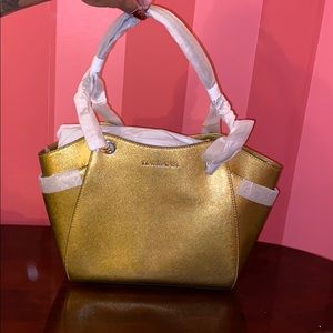 Michael Kors Jet Set Travel Lg Chain Shoulder Tote